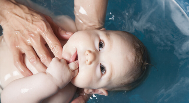 El primer baño del bebé